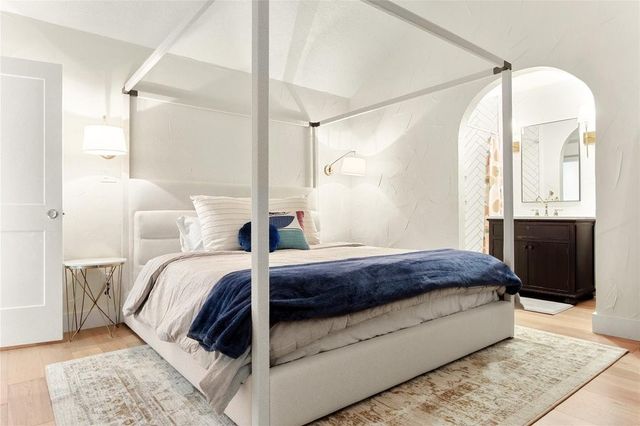 4132 Pershing Avenue, Fort Worth, TX 76107