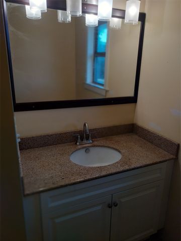 202 SW Cindy Lane, Burleson, TX 76028