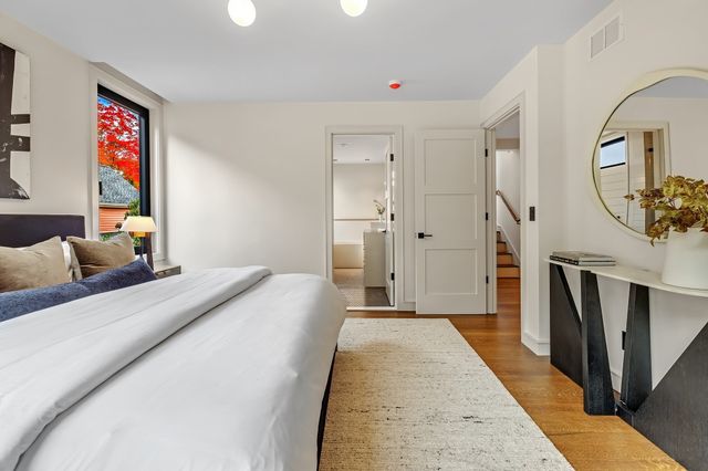 6 Holworthy Terrace 6, Cambridge, MA 02138