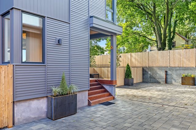 6 Holworthy Terrace 6, Cambridge, MA 02138