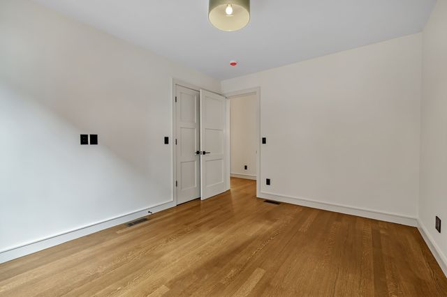 6 Holworthy Terrace 6, Cambridge, MA 02138