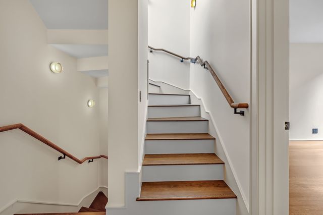 6 Holworthy Terrace 6, Cambridge, MA 02138