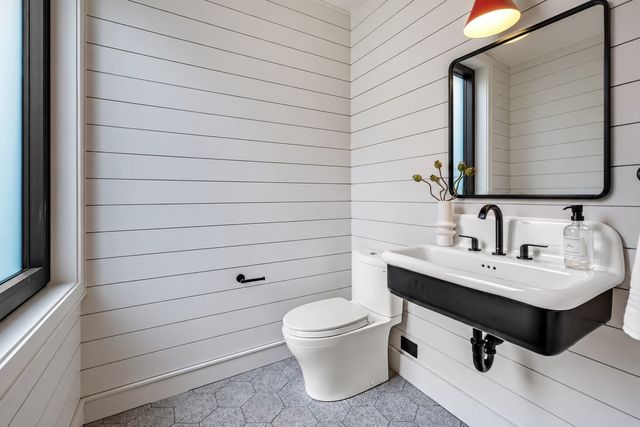 6 Holworthy Terrace 6, Cambridge, MA 02138