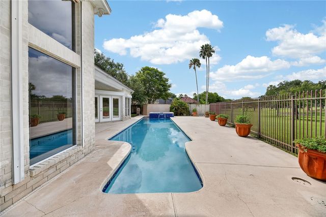 5409 Wooldridge, Corpus Christi, TX 78413