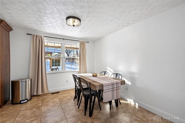 6324 Larcomb Drive, Dayton, OH 45424