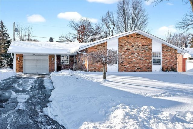 6324 Larcomb Drive, Dayton, OH 45424