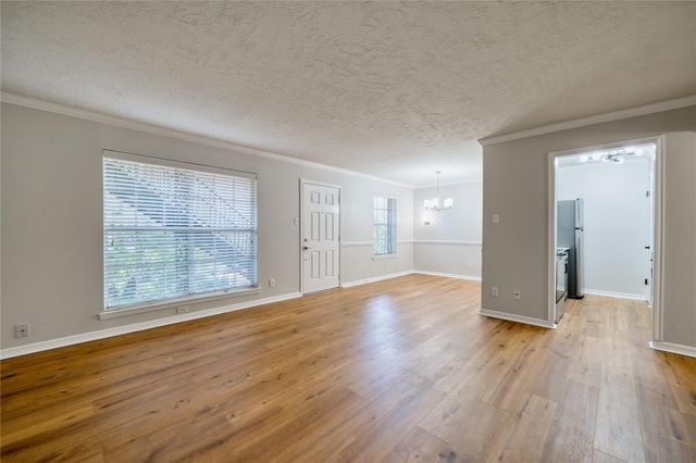 3224 Timmons Lane 157, Houston, TX 77027