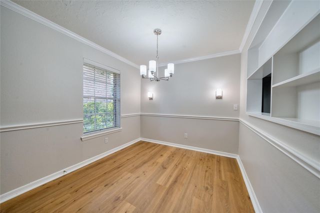 3224 Timmons Lane 157, Houston, TX 77027