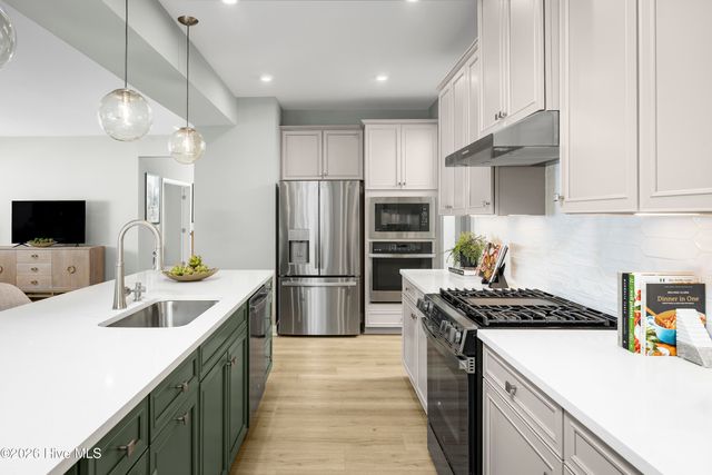107 Ryker Road E, Moyock, NC 27958