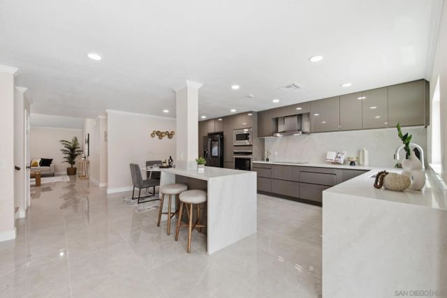 4153 Golden Star Ct, La Mesa, CA 91941