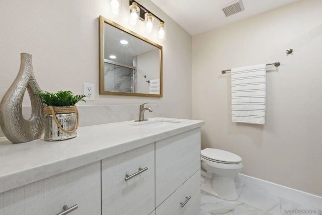 4153 Golden Star Ct, La Mesa, CA 91941