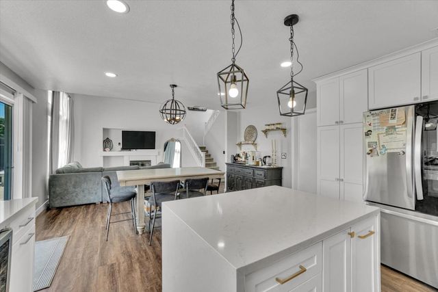 5210 Calvine Rd, Sacramento, CA 95823