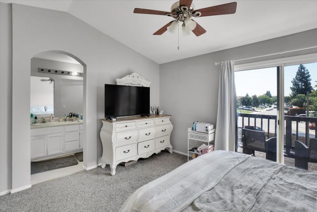 5210 Calvine Rd, Sacramento, CA 95823