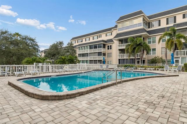 139 BLUFF VIEW DRIVE 110, Belleair Bluffs, FL 33770