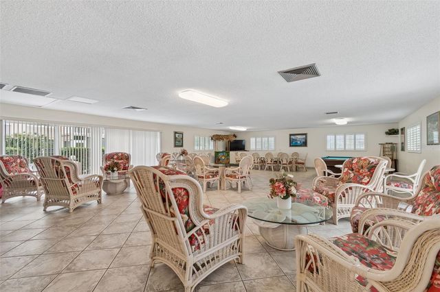139 BLUFF VIEW DRIVE 110, Belleair Bluffs, FL 33770