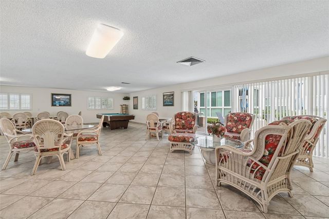 139 BLUFF VIEW DRIVE 110, Belleair Bluffs, FL 33770