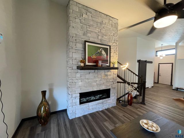 4013 Home Plate Ave, Sioux Falls, SD 57110