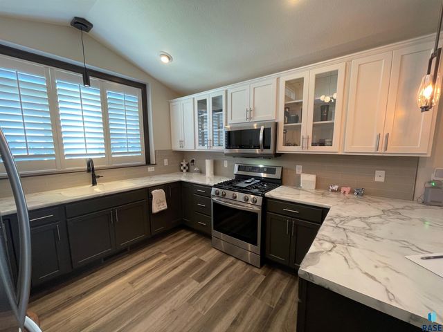 4013 Home Plate Ave, Sioux Falls, SD 57110