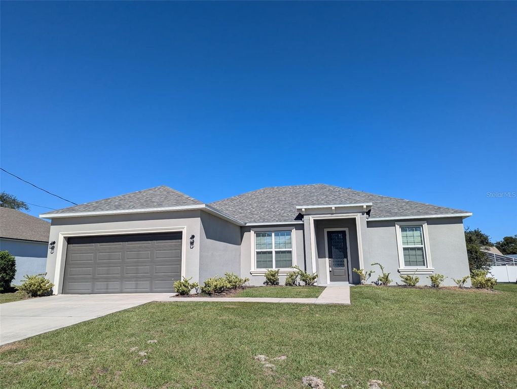 32 FERNON LANE, Palm Coast, FL 32137