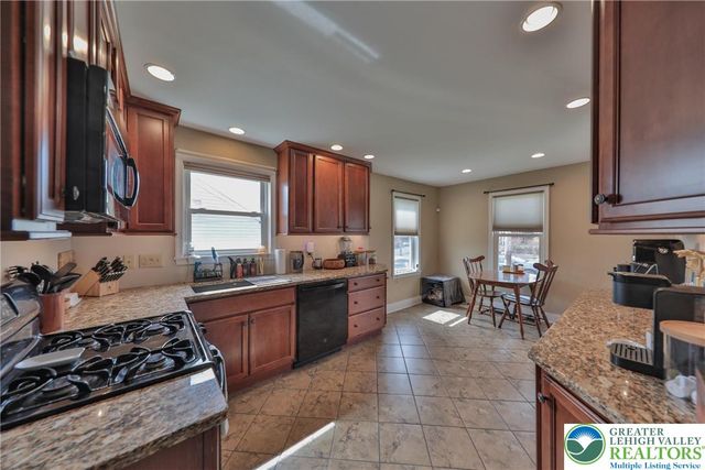 329 South 22nd Street, Allentown City, PA 18104