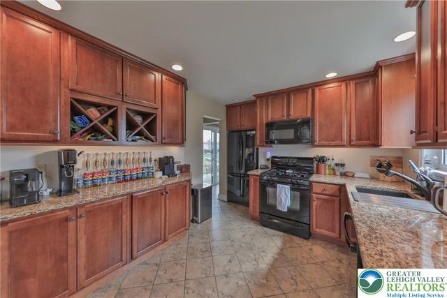 329 South 22nd Street, Allentown City, PA 18104