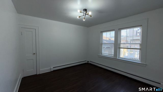 113 Spring Street 113, Bridgeport, CT 06608