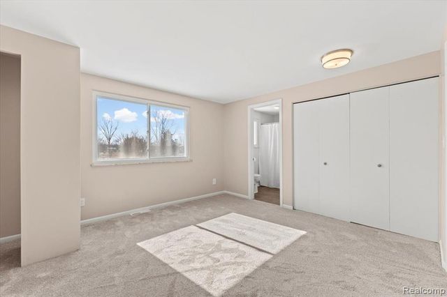 566 Eastridge Drive, Ortonville, MI 48462