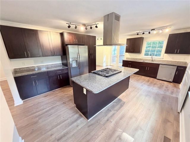 2674 Skylane Drive, Marietta, GA 30062