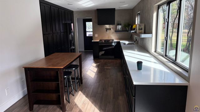 3502 SW Stonybrook DR, Topeka, KS 66614