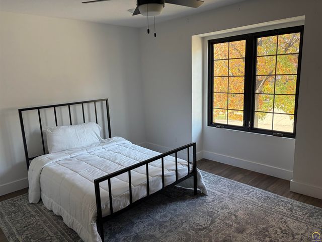 3502 SW Stonybrook DR, Topeka, KS 66614