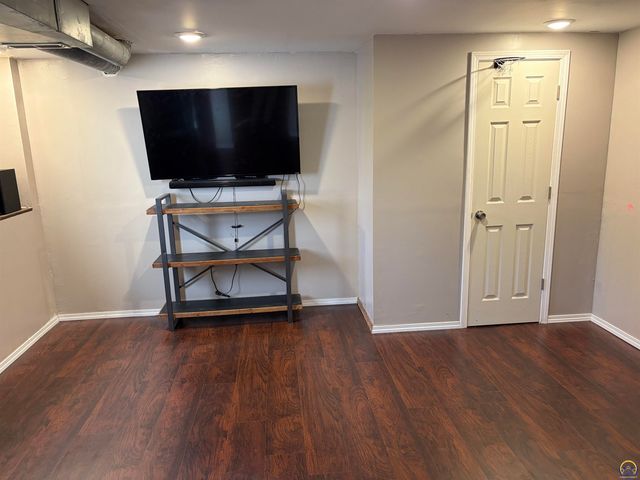 3502 SW Stonybrook DR, Topeka, KS 66614