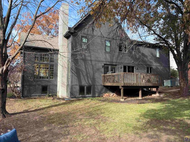 3502 SW Stonybrook DR, Topeka, KS 66614