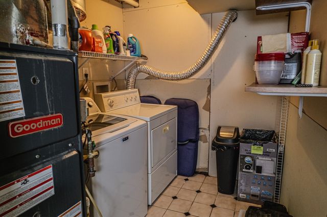 3010 Bowling Street SW, Cedar Rapids, IA 52404