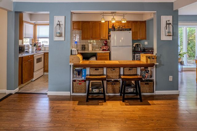 3010 Bowling Street SW, Cedar Rapids, IA 52404