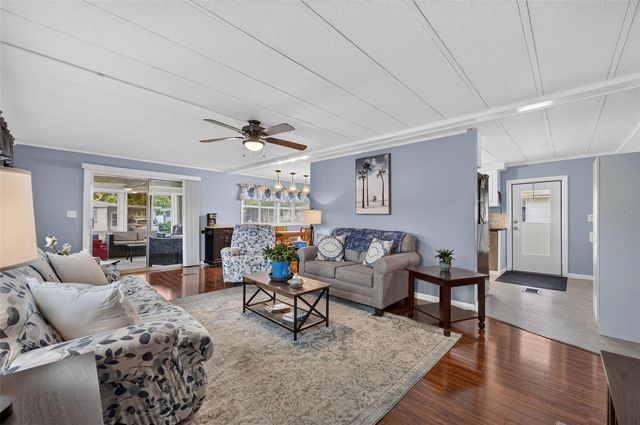 219 PARADISE S, Leesburg, FL 34788