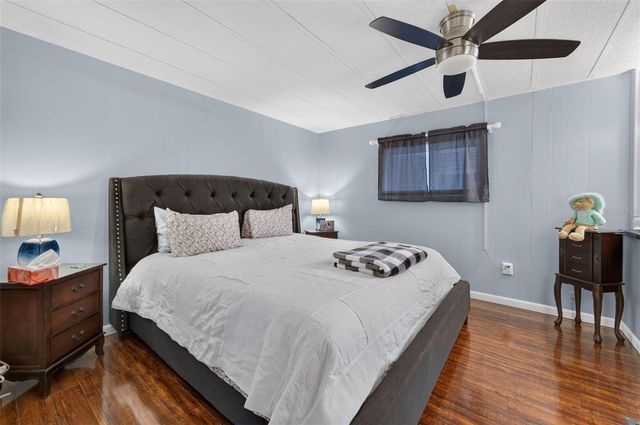 219 PARADISE S, Leesburg, FL 34788