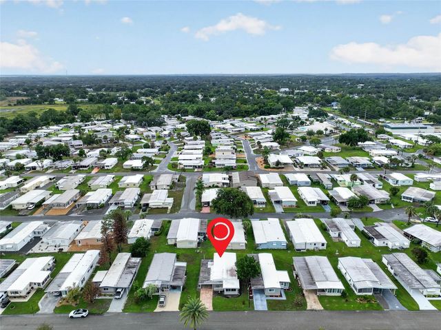 219 PARADISE S, Leesburg, FL 34788