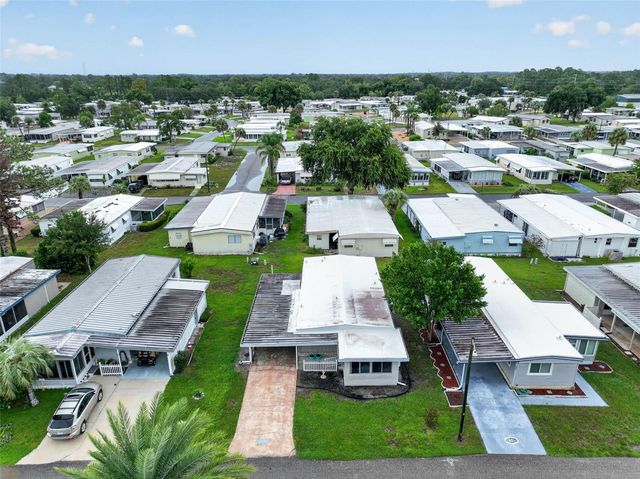 219 PARADISE S, Leesburg, FL 34788