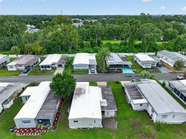 219 PARADISE S, Leesburg, FL 34788