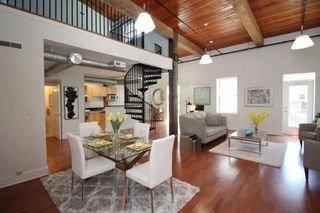 4 Powder Mill Sq 106, Andover, MA 01810