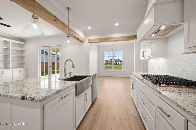 102 Lisburn Drive, Lafayette, LA 70507