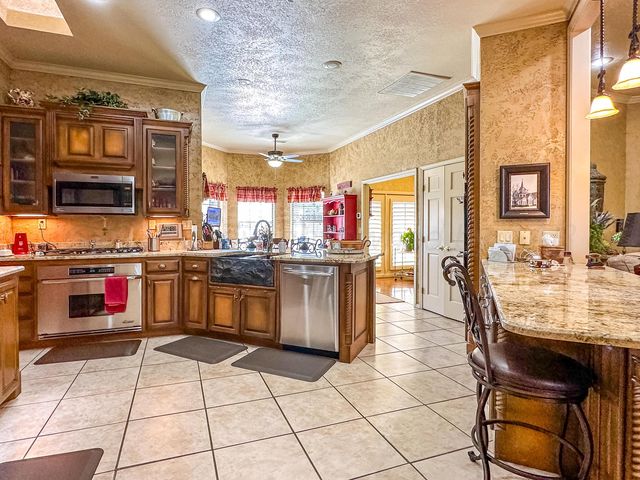 104 Timberlake Court, Borger, TX 79007