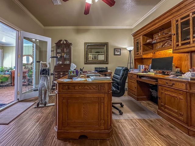 104 Timberlake Court, Borger, TX 79007