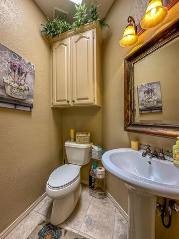 104 Timberlake Court, Borger, TX 79007