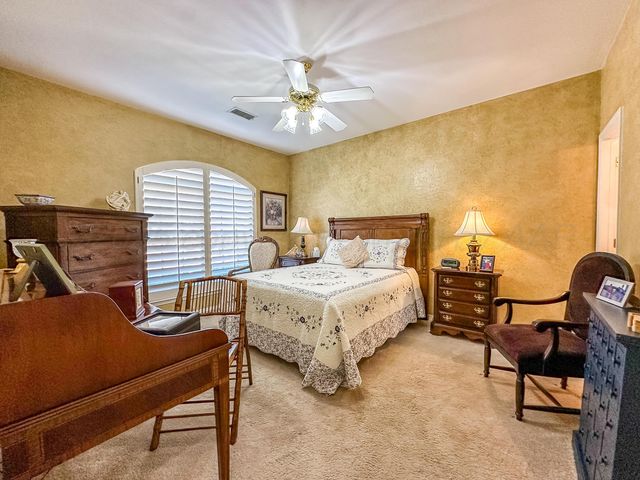 104 Timberlake Court, Borger, TX 79007