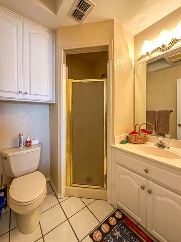 104 Timberlake Court, Borger, TX 79007