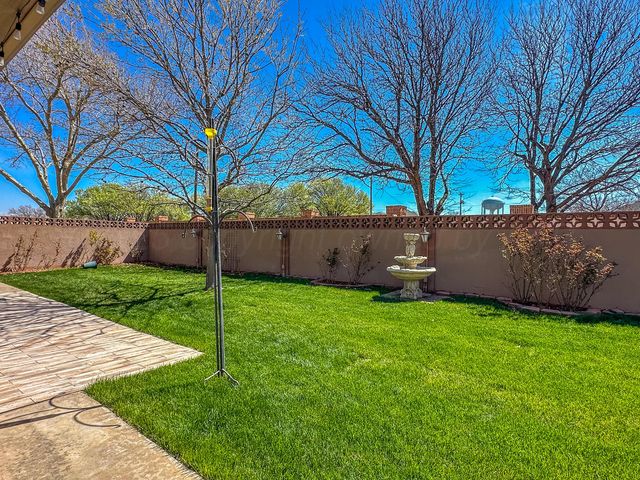 104 Timberlake Court, Borger, TX 79007