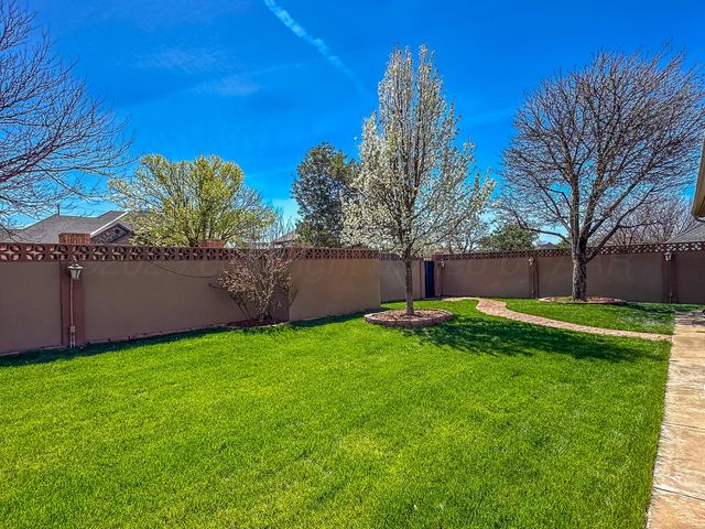 104 Timberlake Court, Borger, TX 79007