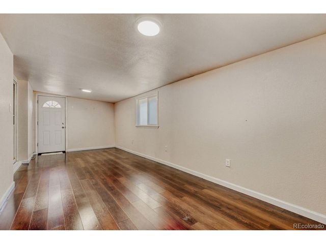 333 Empire St, Aurora, CO 80010