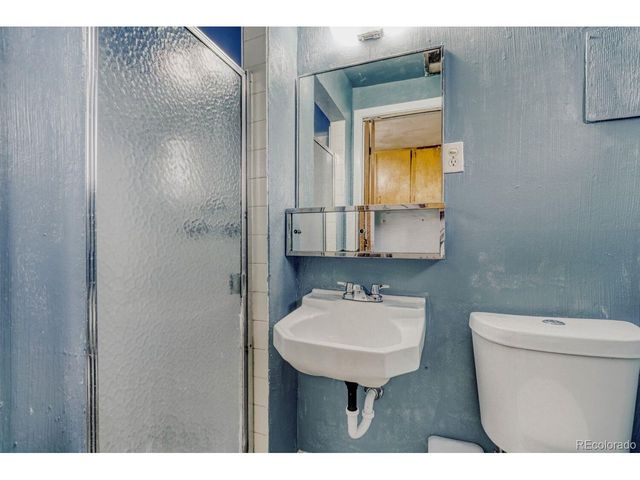 333 Empire St, Aurora, CO 80010